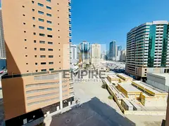 Open view, big space, balcony, mustard, room, prime location exit the Dubay1 parking free