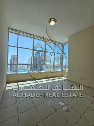 الخان – الشارقة | للإيجار السنوي غرفة وصالة بإطلالة بحرية مع بلكونة  فرصة مميزة للإيجار السنوي في منطقة الخان – الشارقة، شقة غرفة وصالة تتميز بإطلالة
