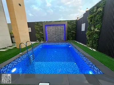 فيلا للبيع بتصميم حديث مع مسبح خاص