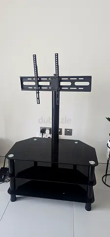 Black Glass TV Stand with Mount – AED 200