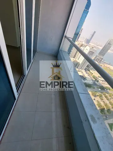 Prime location spacious apartment maintenance pool and gym free close to Dubai
