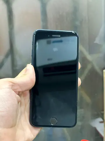 IPHONE SE 3