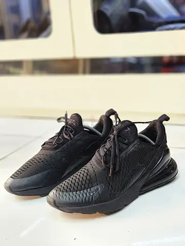 Original Nike Air Max 270 "Triple Black" shoes