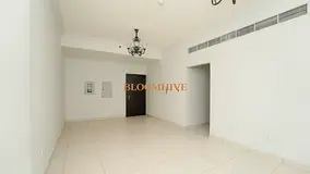 CLOSED KITCHEN BOTH MASTER BEDROOMS PEACEFUL LOCATION