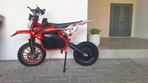 Electric Kids Bike - Red