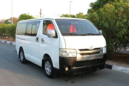 2014 Toyota Hiace Panel Van With 5 Seats  GCC Specs
