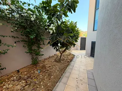 Modern 4BR Villa | Semi-Detached | All Rooms with Ensuite