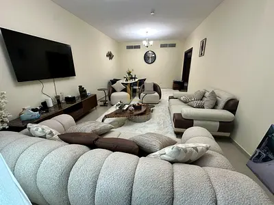 🏡 للبيع | شقة غرفتين وصالة – تايغر 2