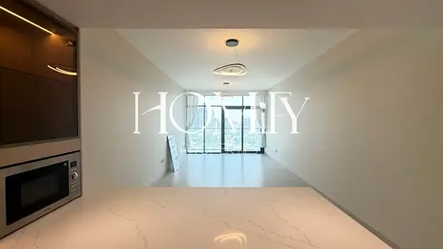 Higher Floor | Premium Quality | Free Wifi