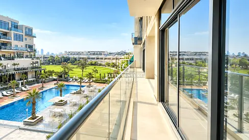 POOL VIEW | BRIGHT & SPACIOUS | MODERN LIVING
