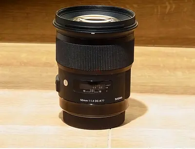Sigma 50mm f/1.4 DG HSM Art Lens (Canon mount - Excellent Condition