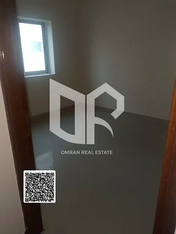 **2-Bedroom Apartment with Living Room & Balcony** – **Book Now!** Location: Al Nuaimiya 1 – near Safeer Mall and the road separating Ajman and Sharja