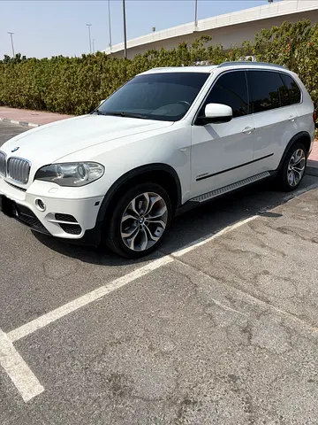 BMW X5 xDrive35i 2011 GCC Specs