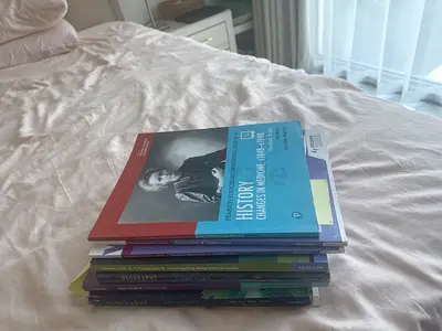 Bundel of gcse and a level book