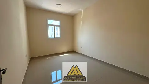 One bedroom and living room for annual rent in Al Alia - Ajman A great opportunity to live in the Al Alia area, in a lively and quiet location and a b