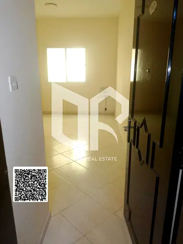 An excellent opportunity: Apartment near Al-Hikma School, Ajman ✨🌊 🏡 Wonderful 1-bedroom apartment with a living room and balcony; spacious layout.