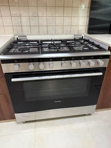 Siemens gas cooker 90x60cm excellent condition prefect working 90cm