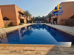Spacious 4bhk Villa Jym Pool Ready to Move 120k