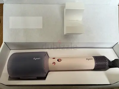 Dyson Airsmooth - unwanted gift from UK
