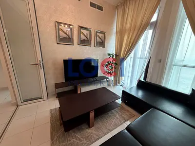 VACANT AFTER OCT 1 | FURNISHED | NEAR METRO