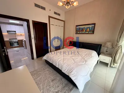 VACANT AFTER OCT 1 | FURNISHED | NEAR METRO