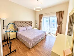 SPACIOUS | MODERN | UNFURNISHED | NEAR METRO