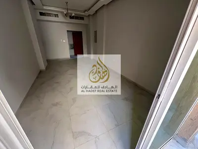 بناية جديدة,شهر مجاني,مساحة واسعة,موقع مميز,سهل الوصول