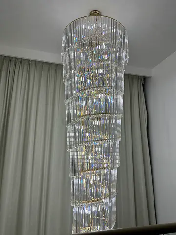 🤍 chandelier 1 year, Quick sale due to moving! 🤍