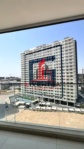 Spacious Studio | Vacant | Community View | Prime Location in Arjan