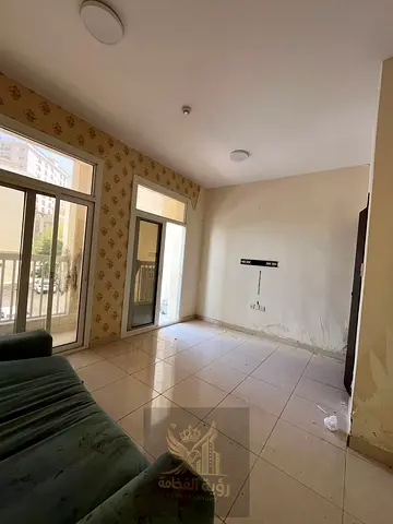 ارقي المناطق بالقليعه غرفه وصاله منفصله بلكونه باركينج مجاني تكييف مركزي