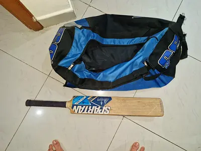 Cricket set for sale urgent