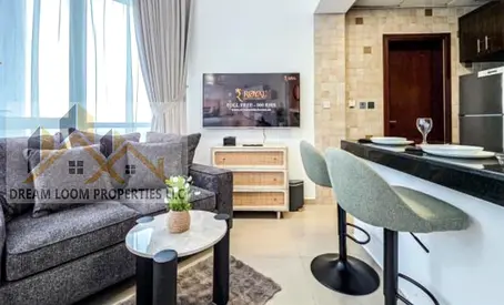 HOTEL STYLE /FULLY FURNISHED/12 CHEQUES