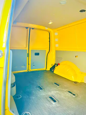 صورة 7 لـ 2015 Volkswagen TRANSPORTER