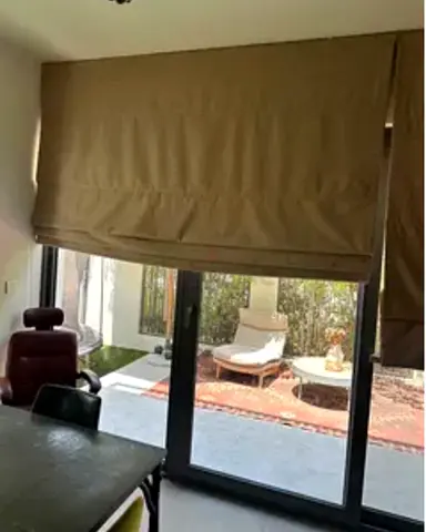 Roman curtains beige