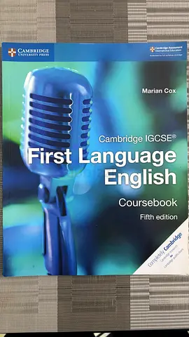 Cambridge IGCSE® First Language English Coursebook (Fifth edition)