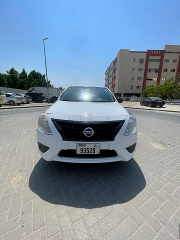 Nissan Sunny 2016 EX Saloon GCC Specs second single owner