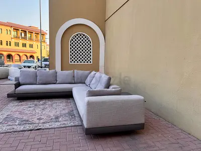 Minotti Italian Corner Shape Sofa Like new Condition