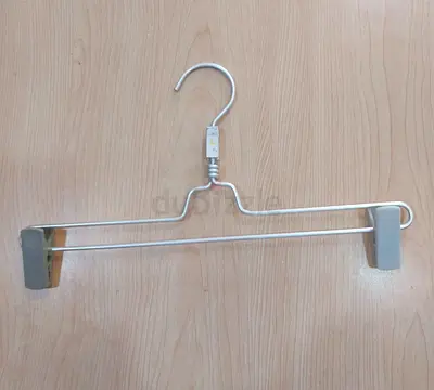 Metal pant/skirt hanger with adjustable clips - set of 1 (100 pcs)