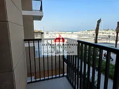 For sale: 2-bedroom apartment with a living room on Maryam Island; located in a distinctive building