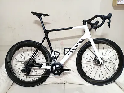 FullCarbon Canyon Ultemate ElectricShifter Shimano 12*2SpeedWith Dual PowerMeterCrank CarbonWheelSet