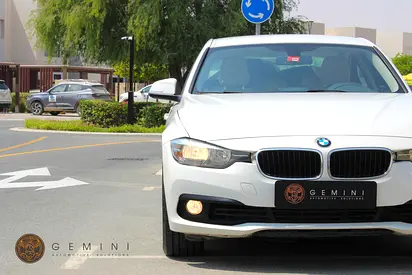 BMW 3 Series 318 2017