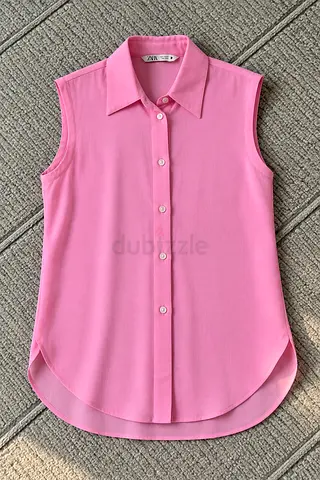 Zara sleeveless pink button-down blouse, size M