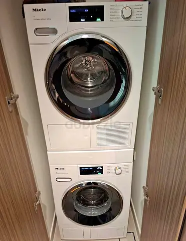 Selling Miele W1 WWI860 WPS PowerWash TwinDos 9 kg Washer / T1 TWF760WP EcoSpeed GreenPerformane 8 k
