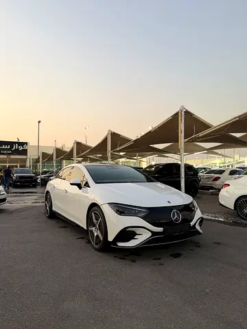 2023 Mercedes-BENZ EQE — миниатюра 14