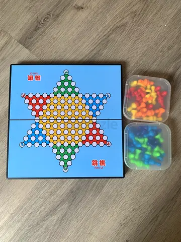 Magnic Checkers Board Game with Pegs - Complete Set