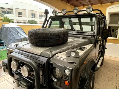2001 Land Rover Defender 90 SW GCC Specs
