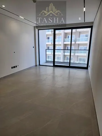 Brand New Luxury 1BR | High Floor | Pool View | Vacant
