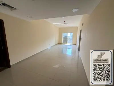 بسعر منخفض  شقه فاخره للايجار فى الجرف3 عجمان