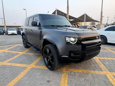 2024 Land Rover Defender 110 V8 Edition P525 GCC Specs