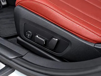 صورة مصغرة 12 لـ 2024 BMW 3-SERIES